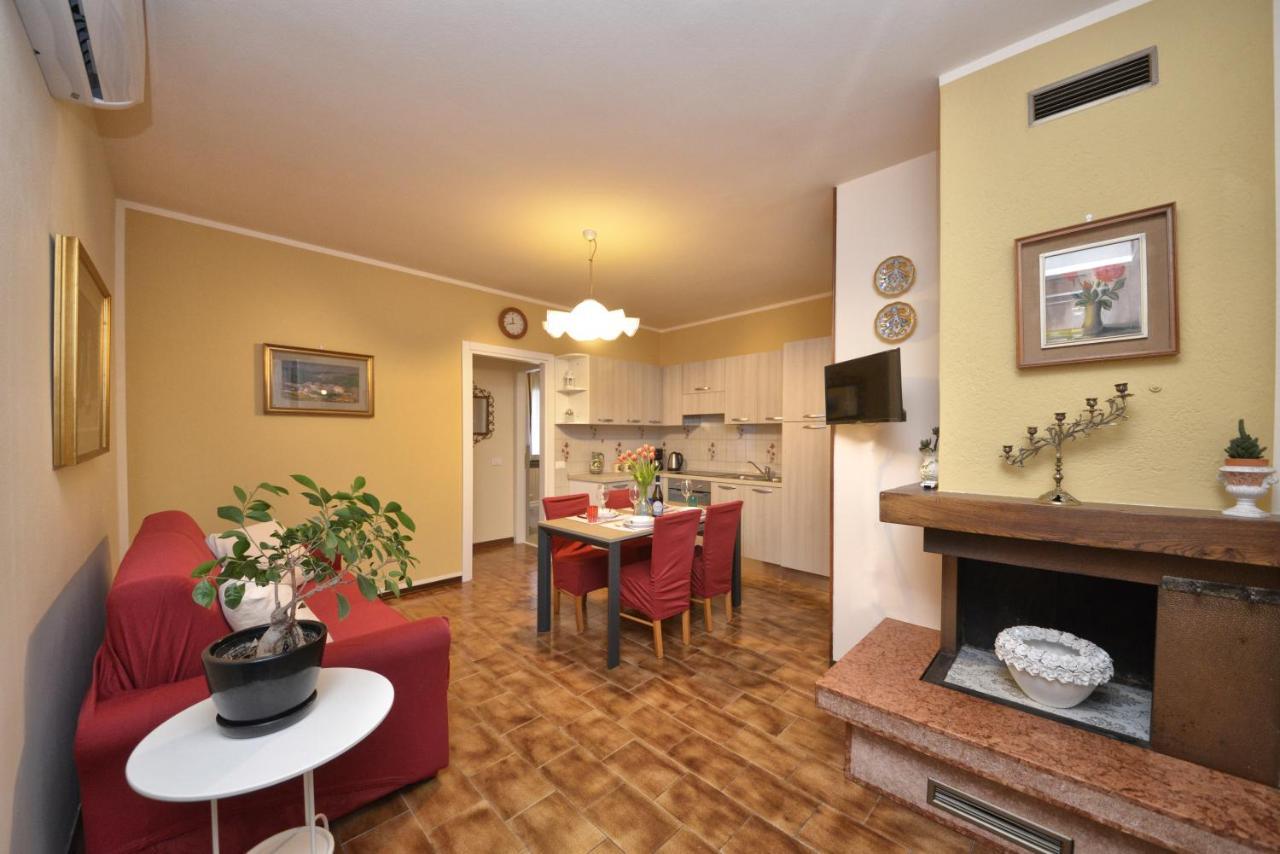 Casa Maria Διαμέρισμα Manerba del Garda Εξωτερικό φωτογραφία