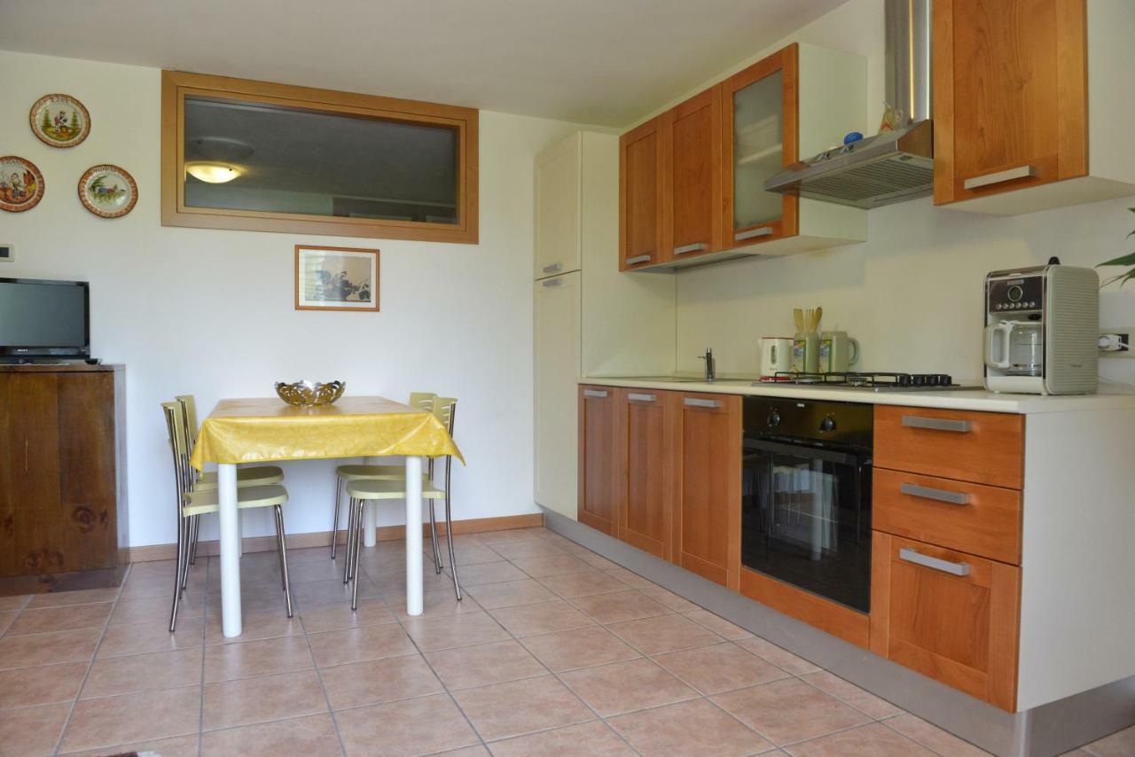 Casa Maria Διαμέρισμα Manerba del Garda Εξωτερικό φωτογραφία